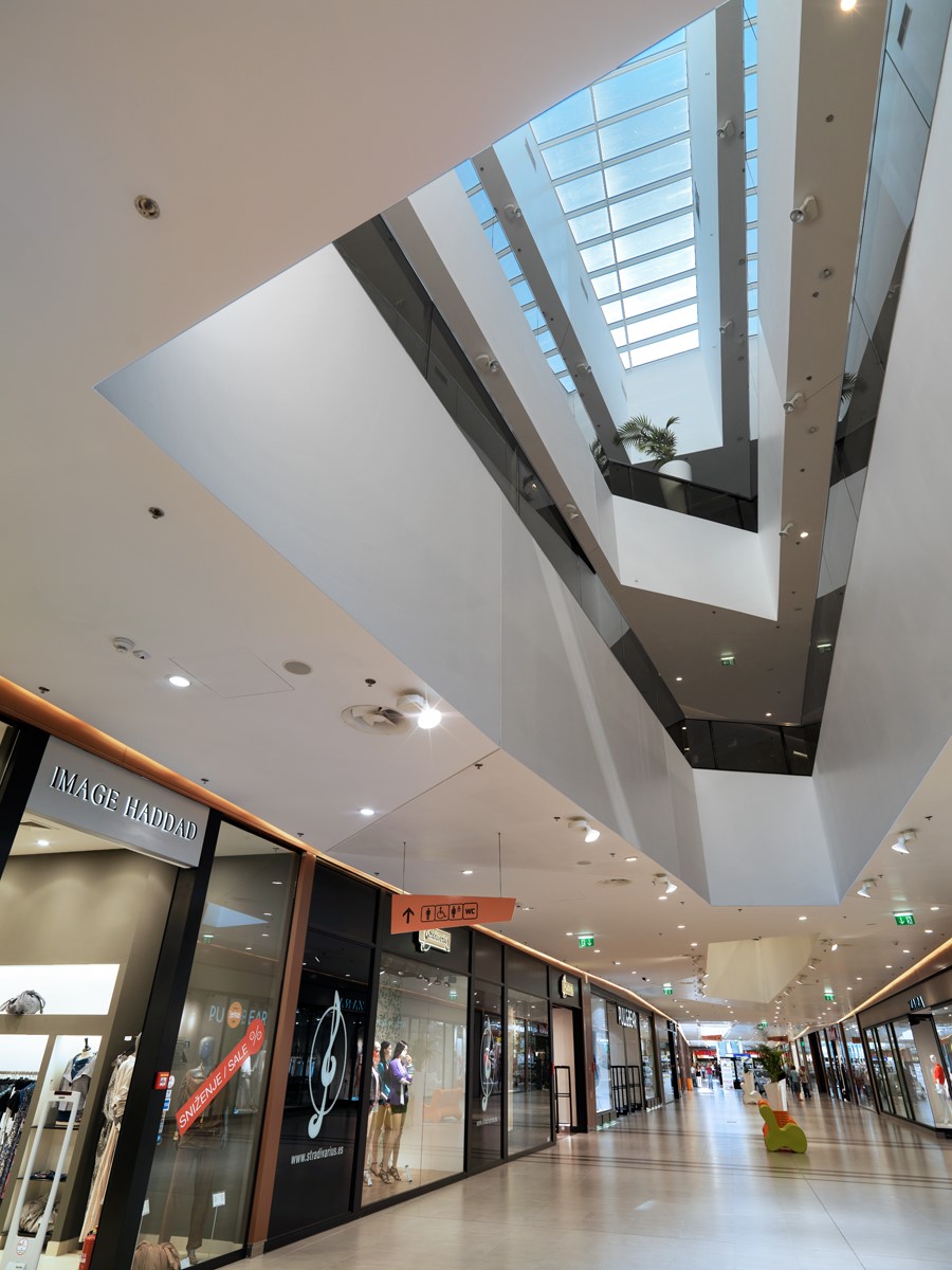 Portanova Shopping Centre