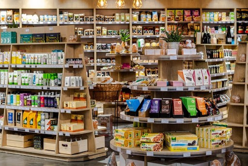 Various ˝fit out˝ projects